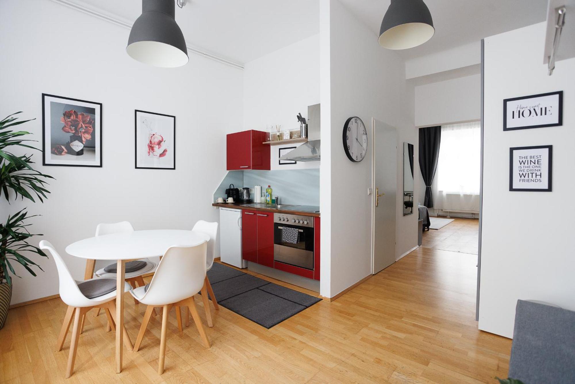 #29 Heaven Messe/Prater Appartement Wenen Buitenkant foto
